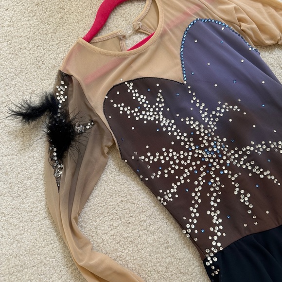 New Figure Skating Dress Girls Size 12 (7~10T)  (125~135cm) - Picture 5 of 10